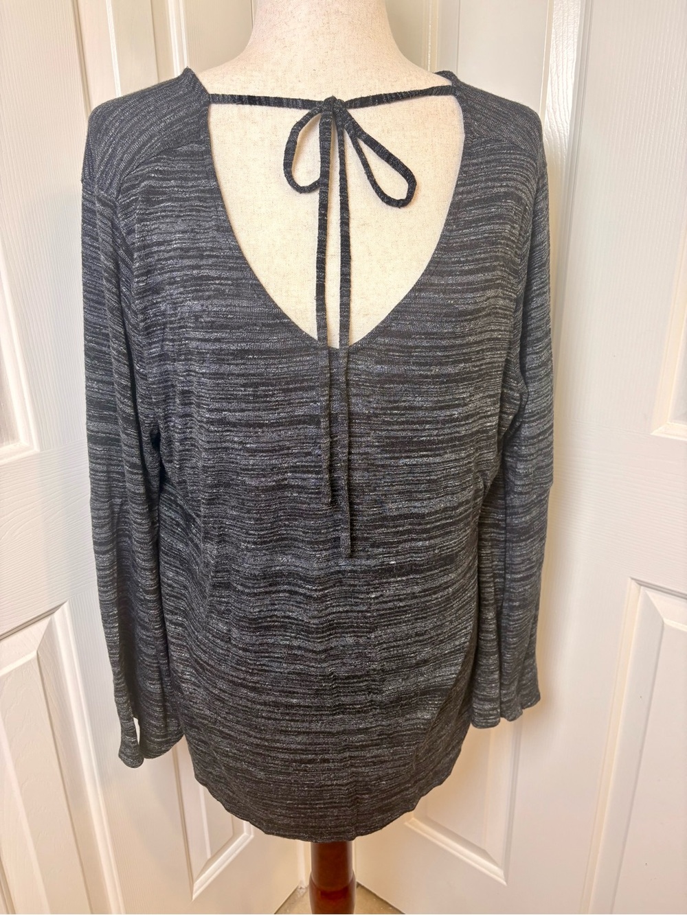 LOFT Heathered Gray Black Boho Bell Sleeve Relaxed Shirt XL